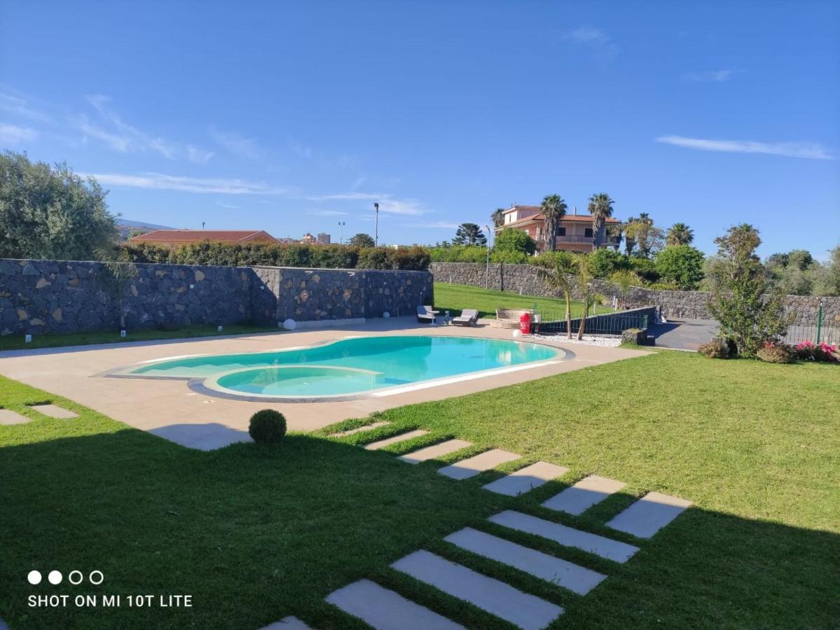 VILLA PARADISO con piscina in esclusiva Acireale Esterno foto